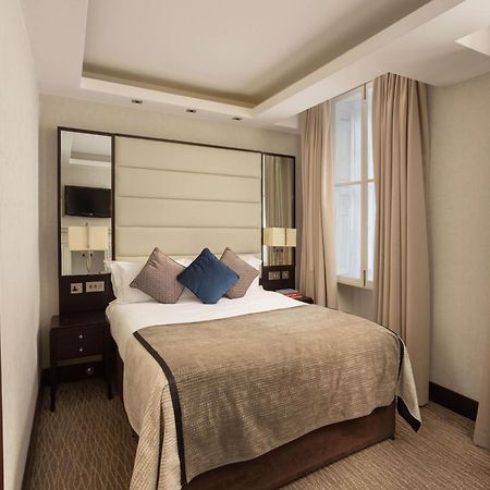 Montcalm Brewery, London City Dış mekan fotoğraf A bedroom at the hotel