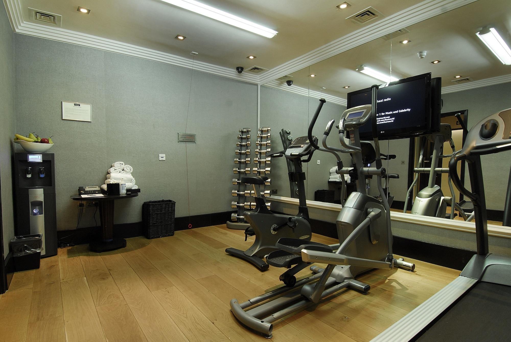 Montcalm Brewery, London City Dış mekan fotoğraf The gym at the hotel