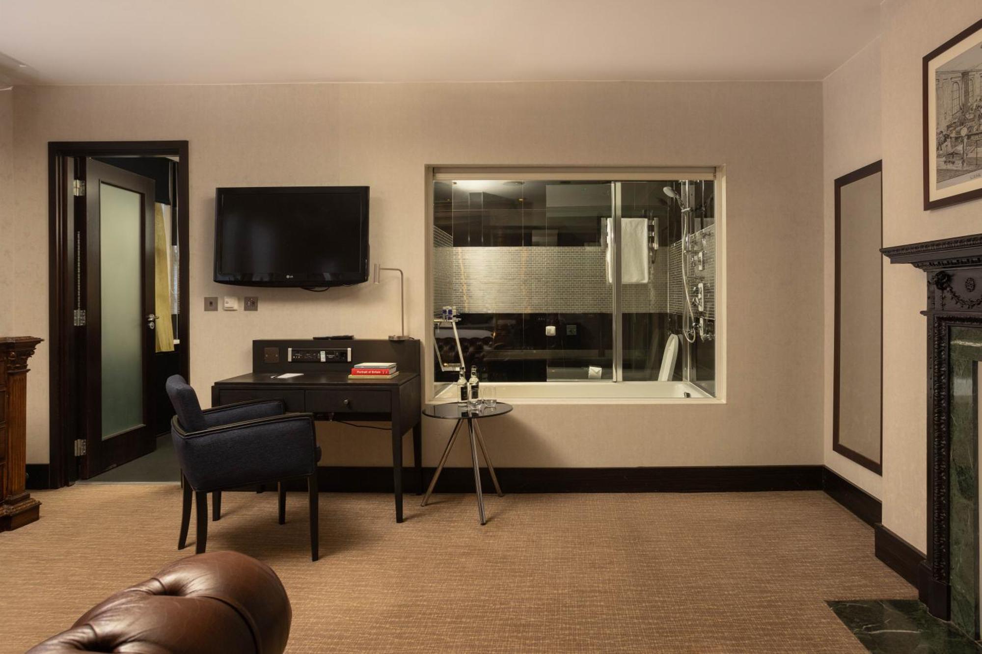 Montcalm Brewery, London City Dış mekan fotoğraf A room at the hotel