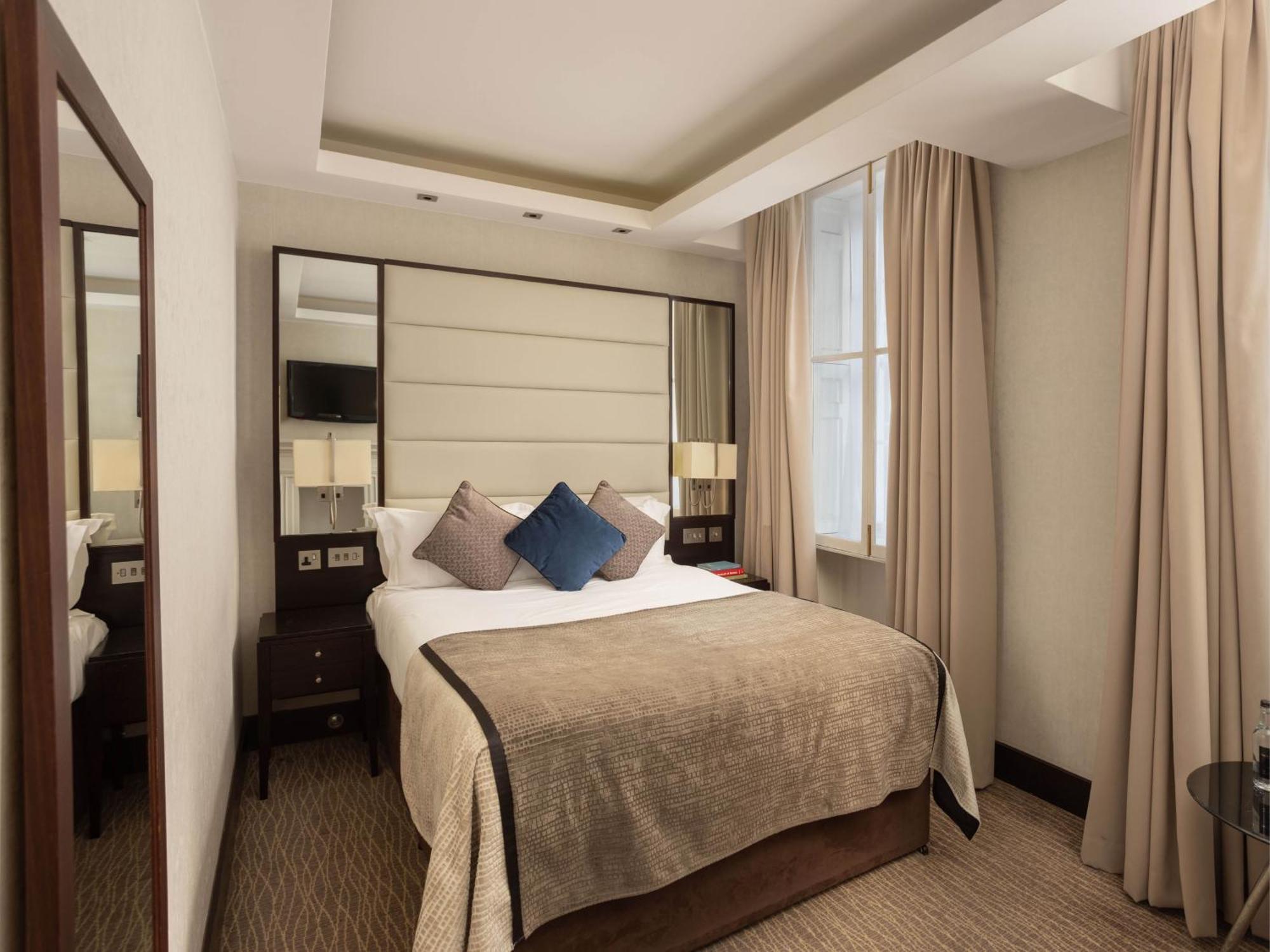 Montcalm Brewery, London City Dış mekan fotoğraf A bedroom at the hotel